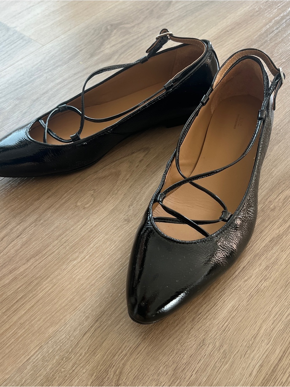 APC Women's Black Patent Strappy Pointed Flats sz 40 U.S. 9